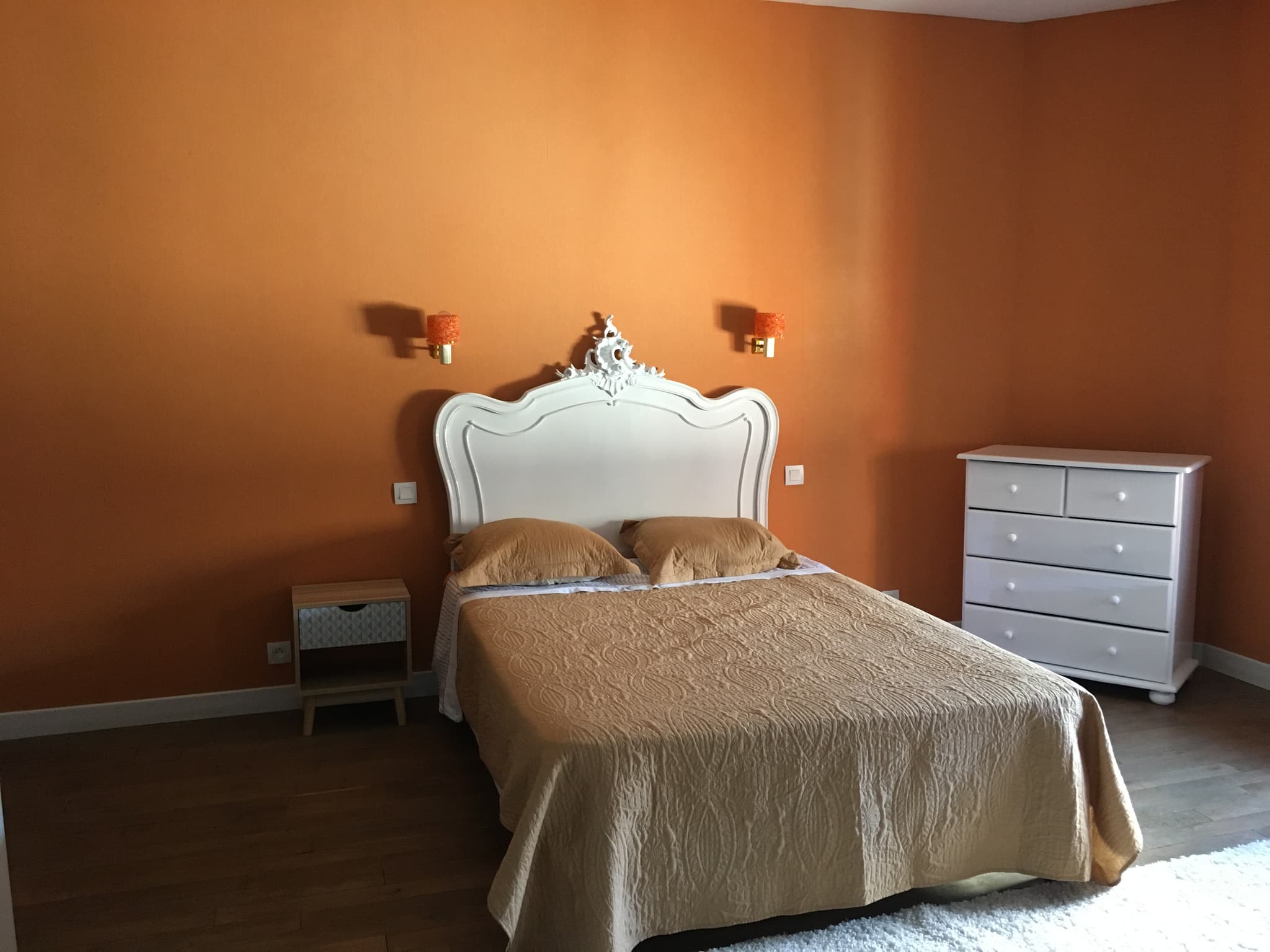 Cernoy en Berry - Gite grande rue-chambre 1