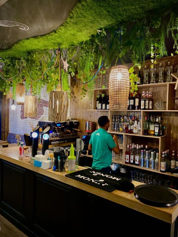 Le Cafe Moustache