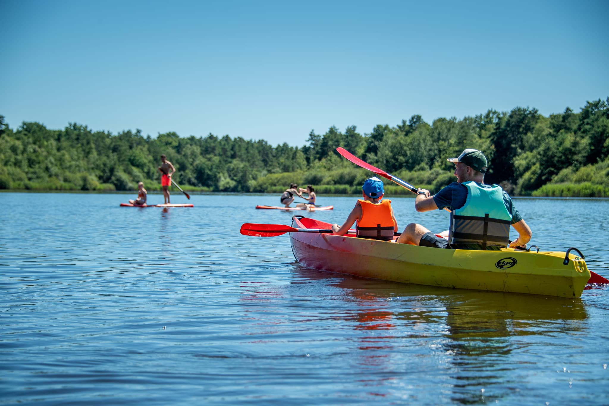 KAYAK & PADDLE