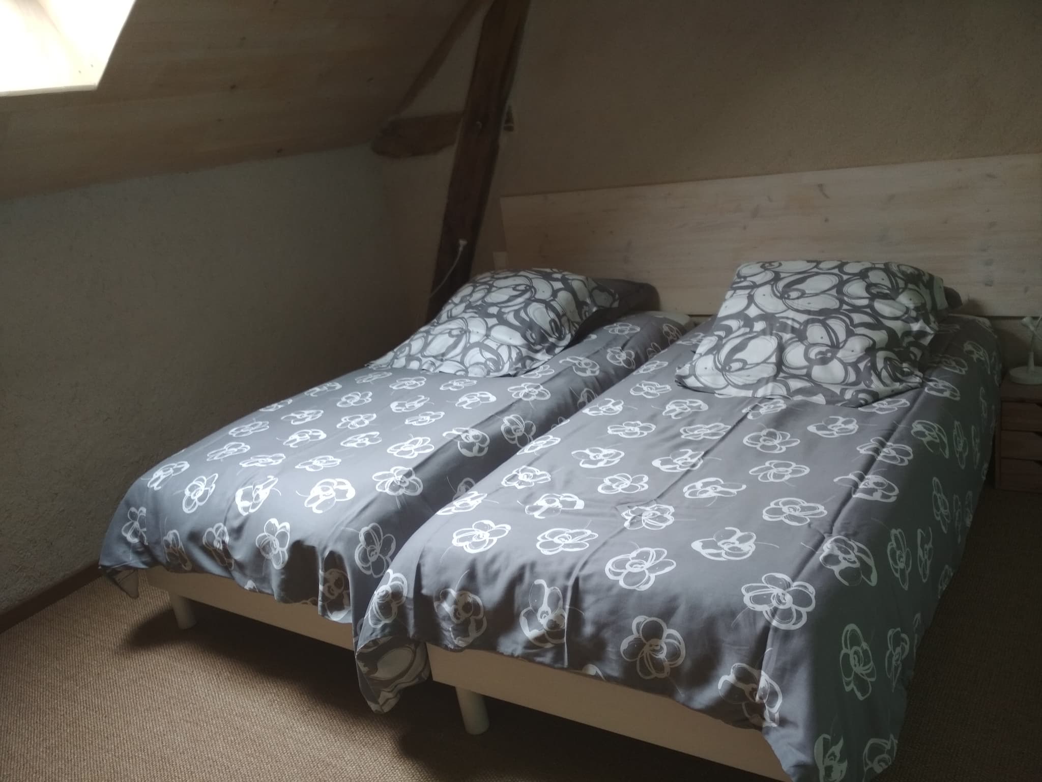 CHAMBRE 2 PERSONNES