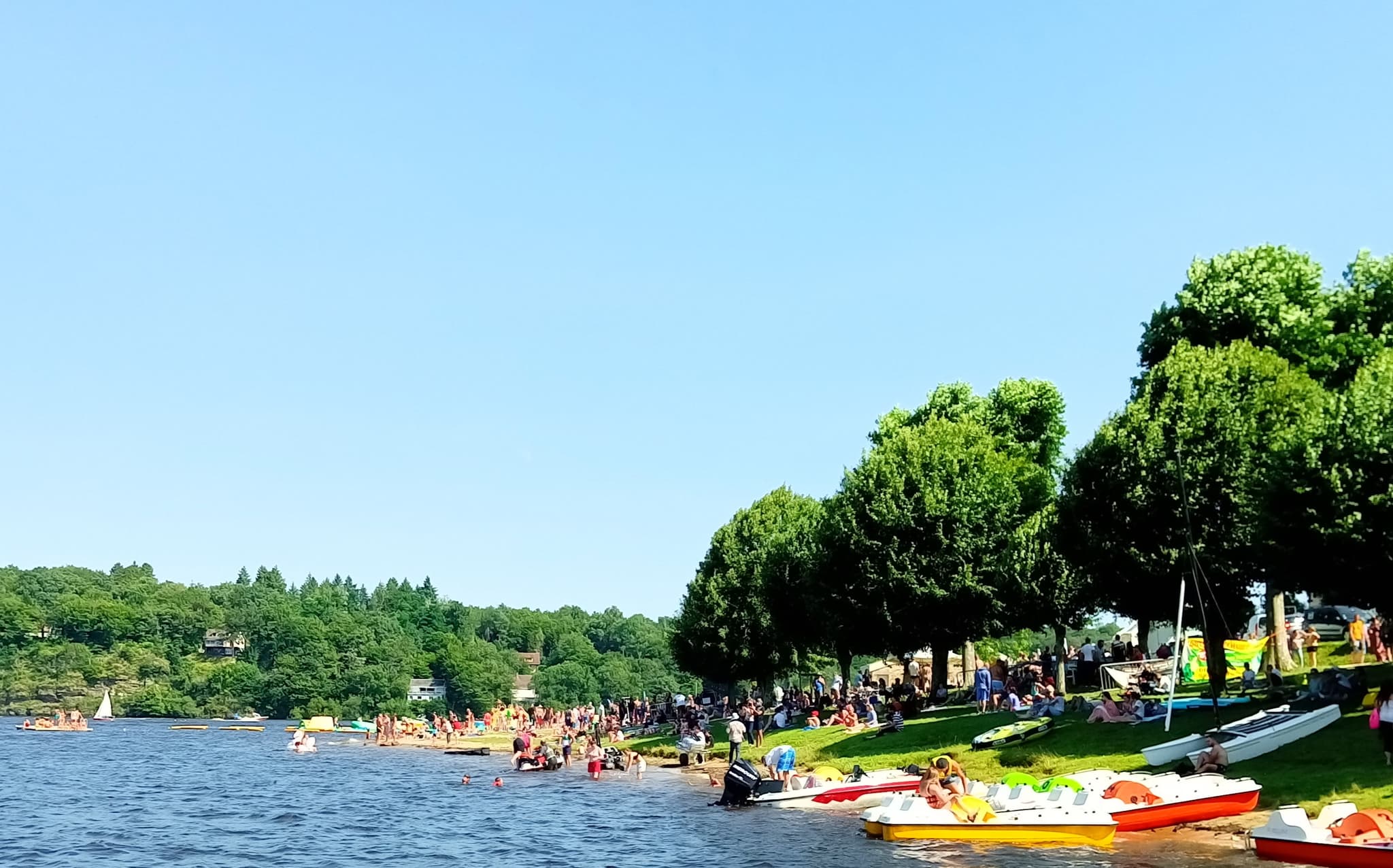 pedalo BPA lac Eguzon