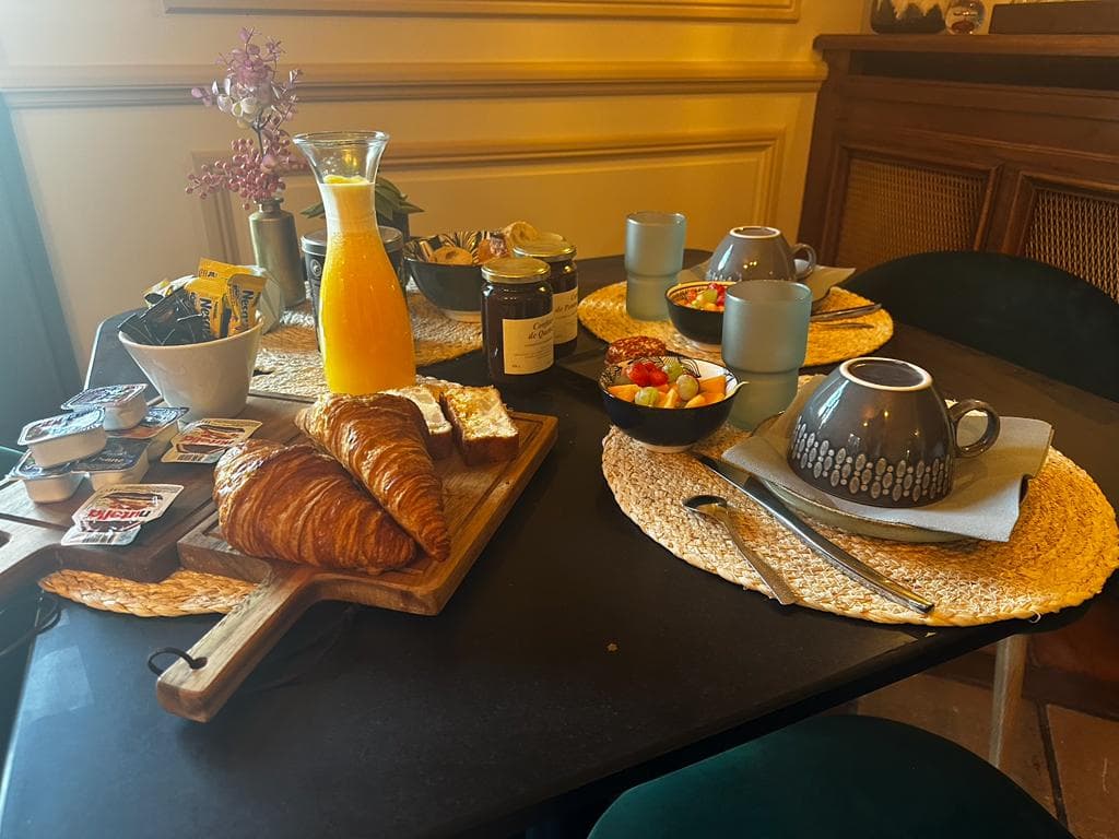 Petit-déjeuner - Manoir de la Sauldre - Manoir de la Sauldre