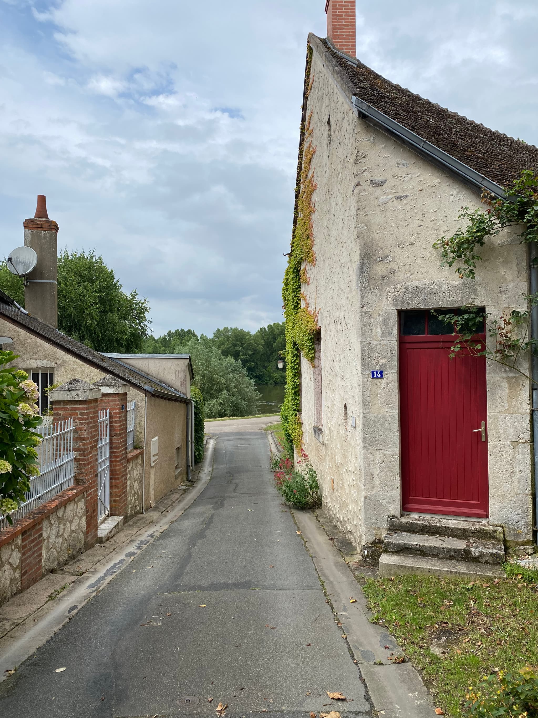 Ruelles