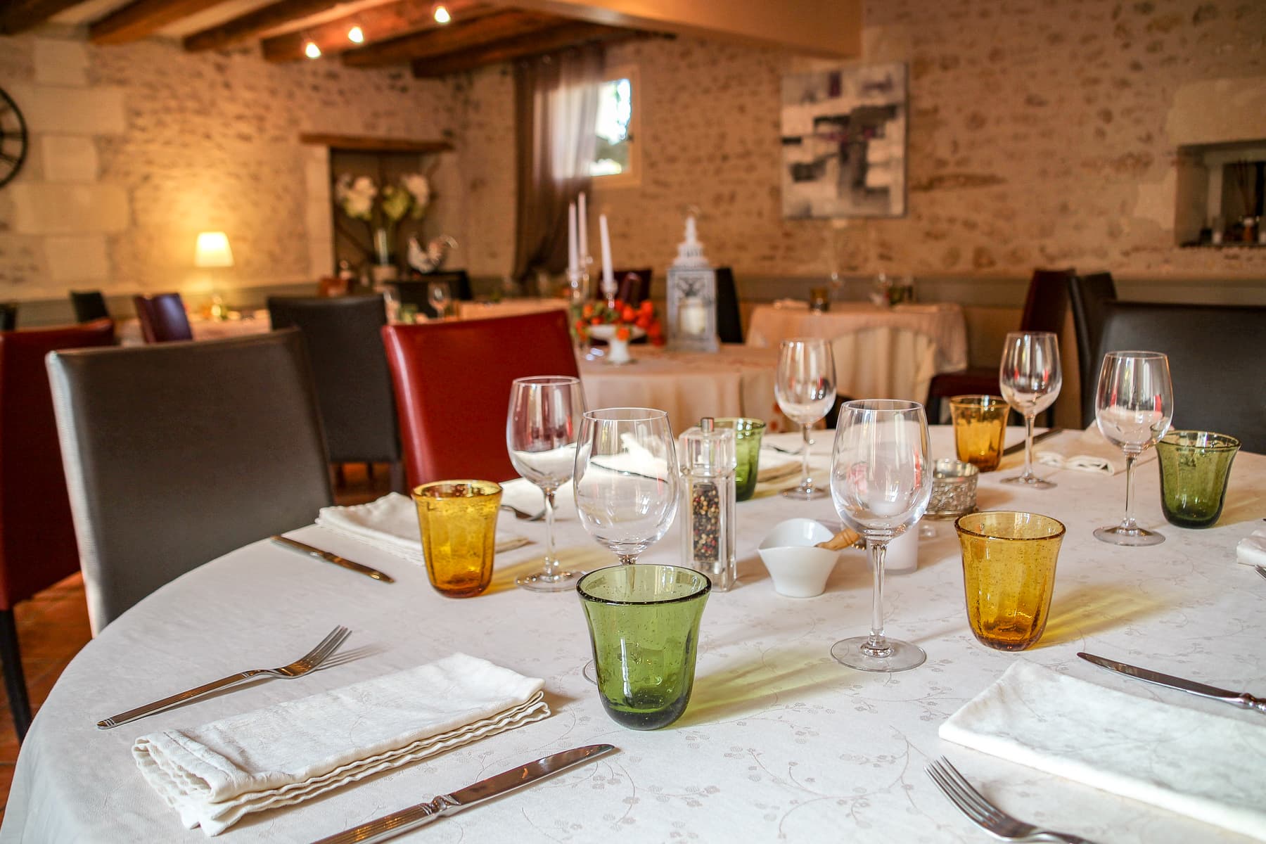 Auberge du Cheval Rouge - Restaurant à Chisseaux