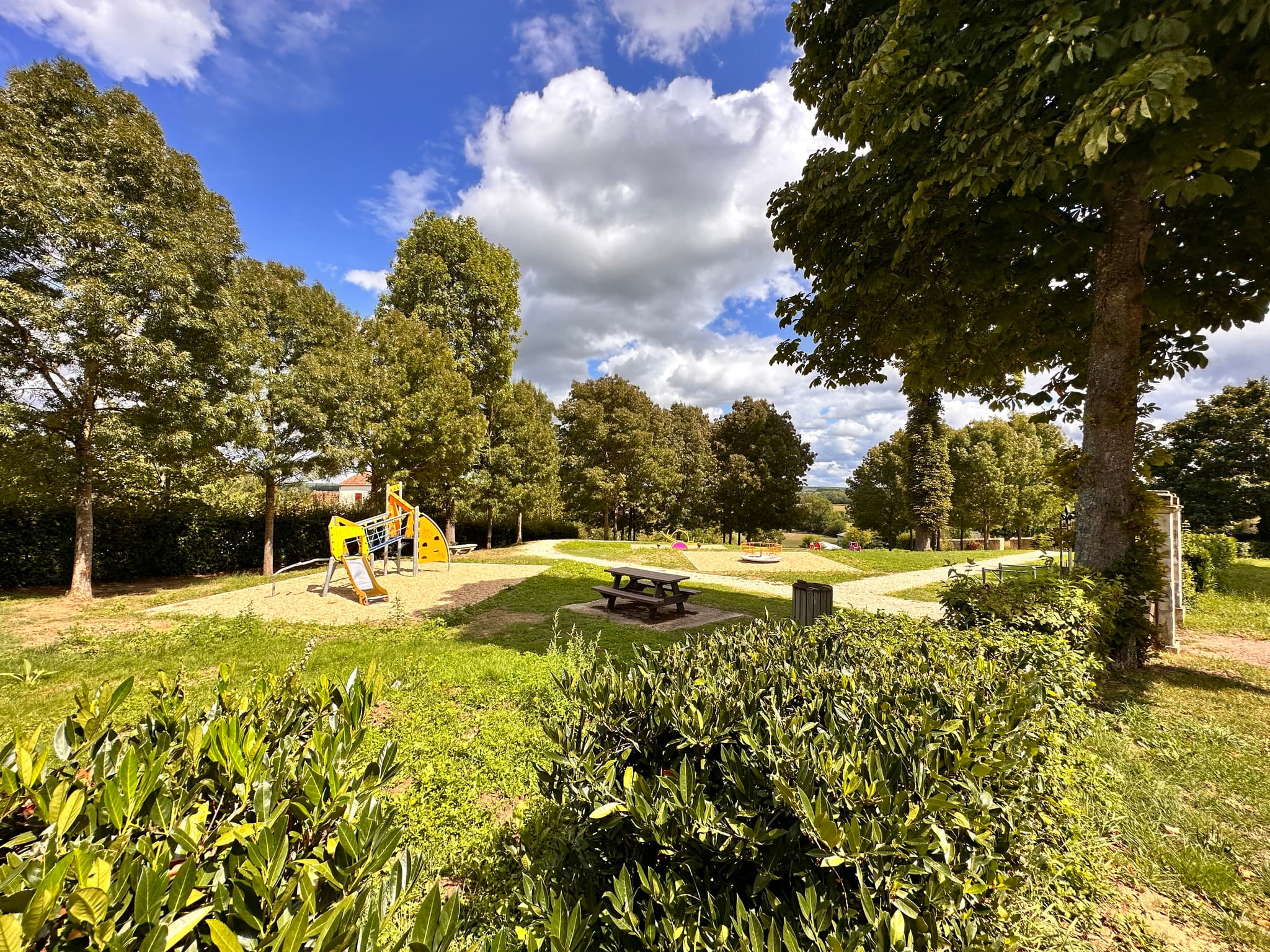 Beaulieu sur Loire - Aire-jeux-pique-nique