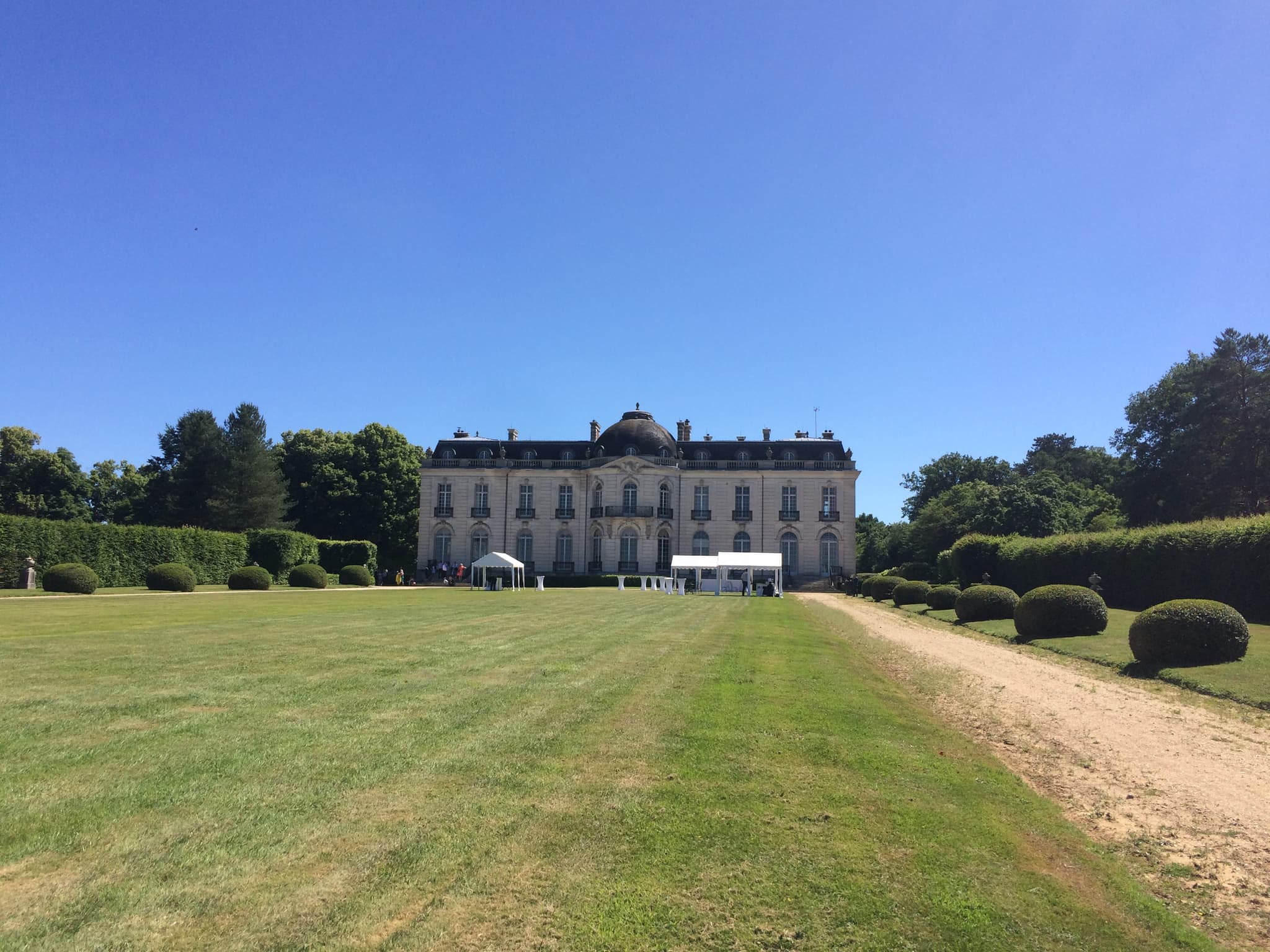 Ouzouer sur Trézée - Château de Pont-Chevron - extérieur