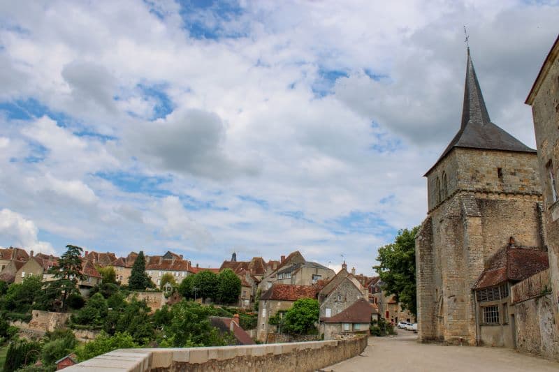 Eglise et prieuré de Saint-Benoit-du-Sault