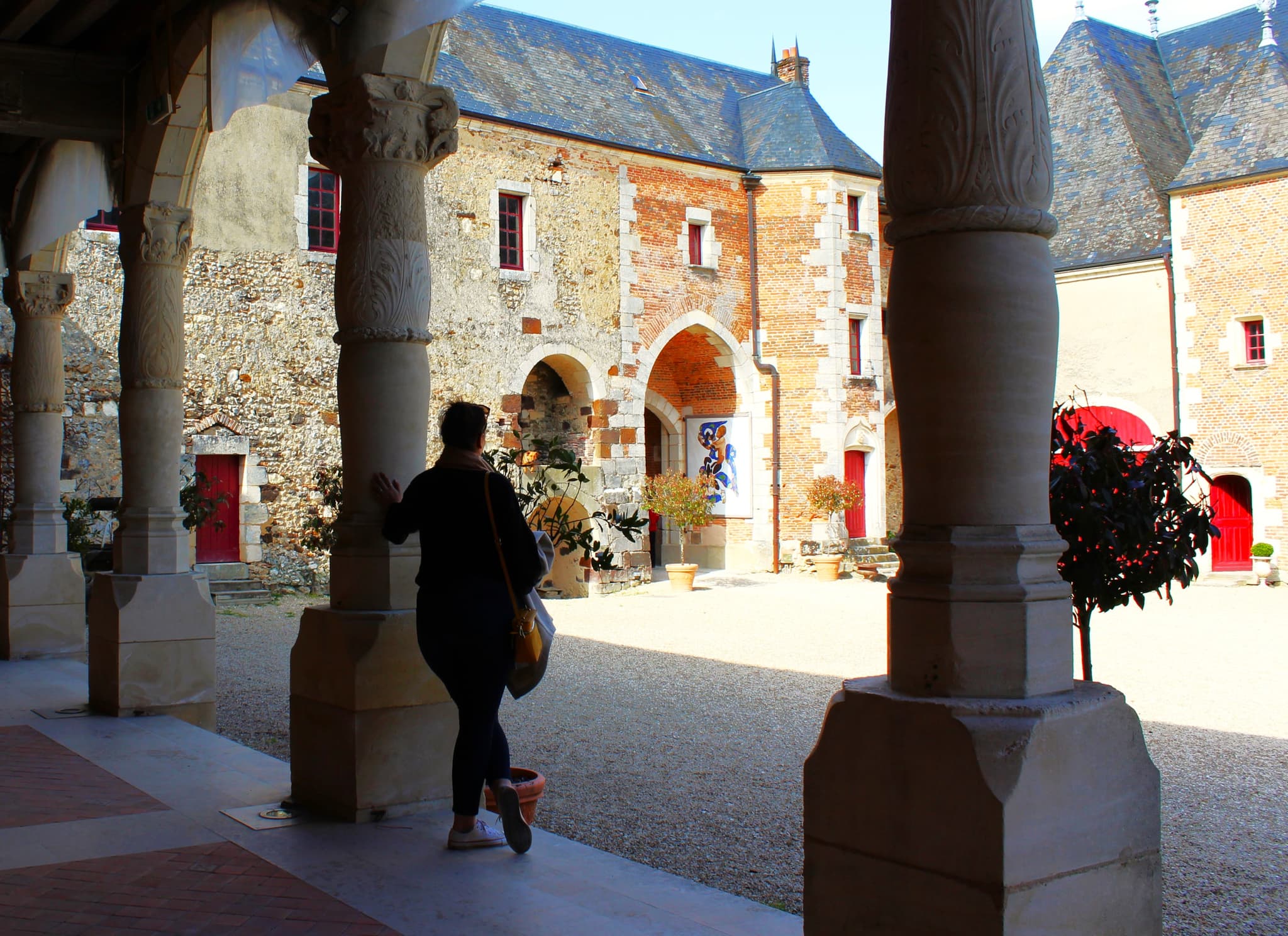 CHATEAUCHAPELLEANGILLON