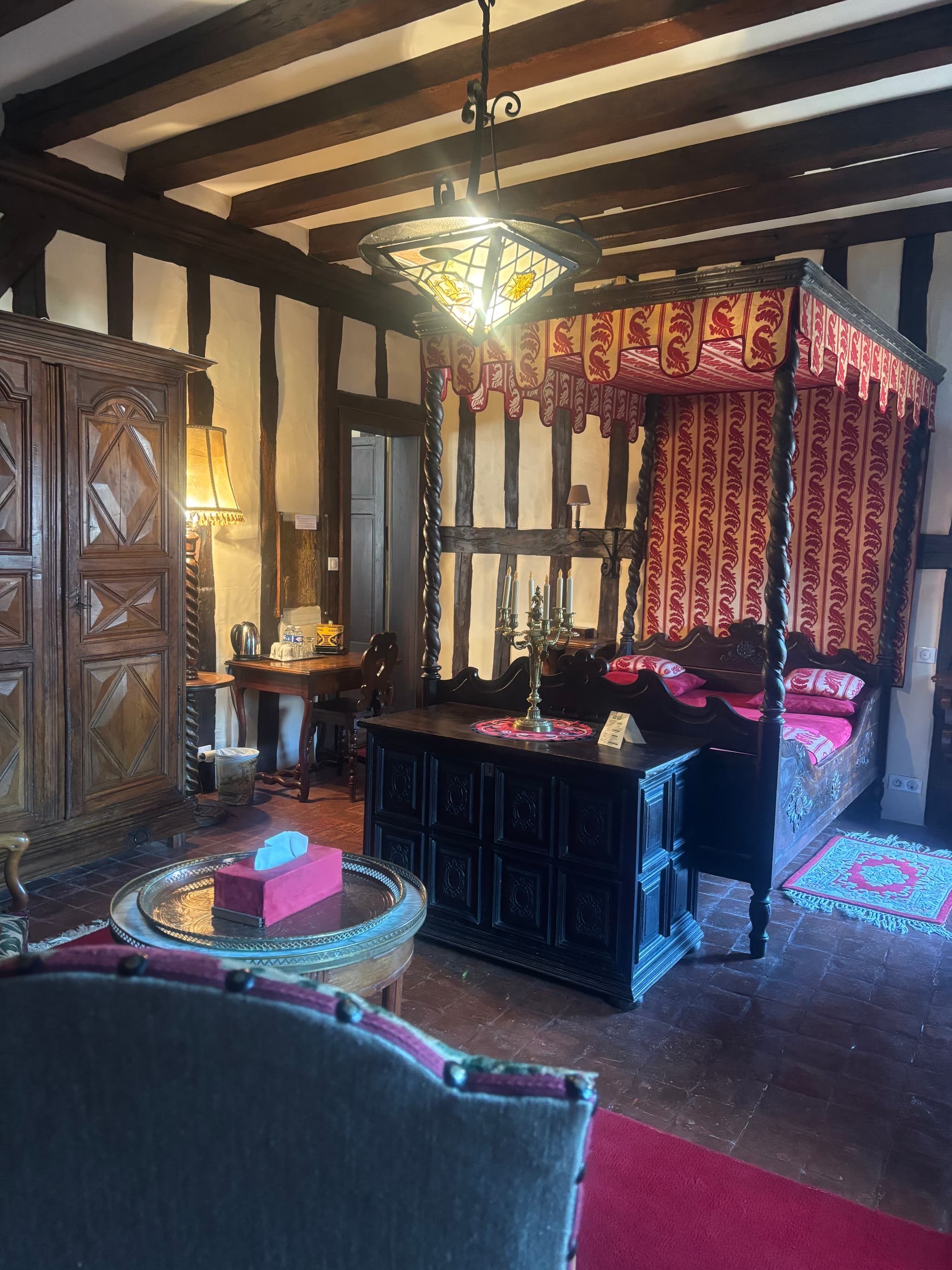 Chambre à la tourelle - Maison St-Jean - Aubigny-sur-Nère