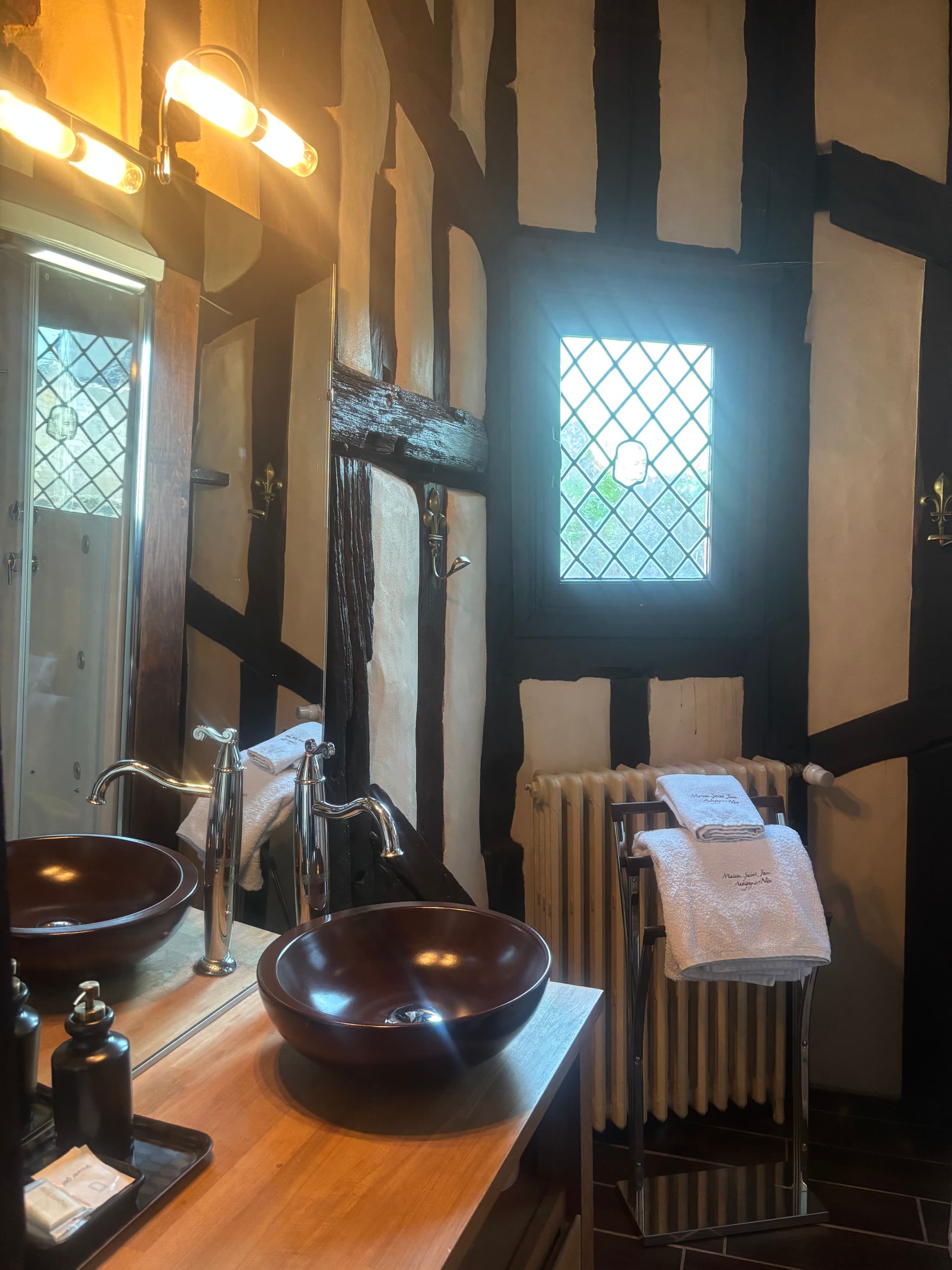 Chambre à la tourelle - Maison St-Jean - Aubigny-sur-Nère