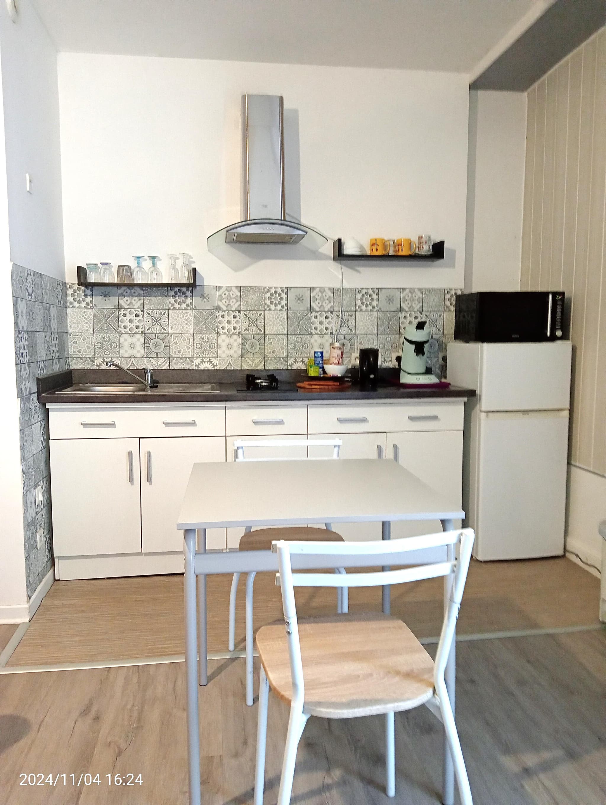 Chatillon sur Loire - Gite le Chatillonnais 1 - coin cuisine