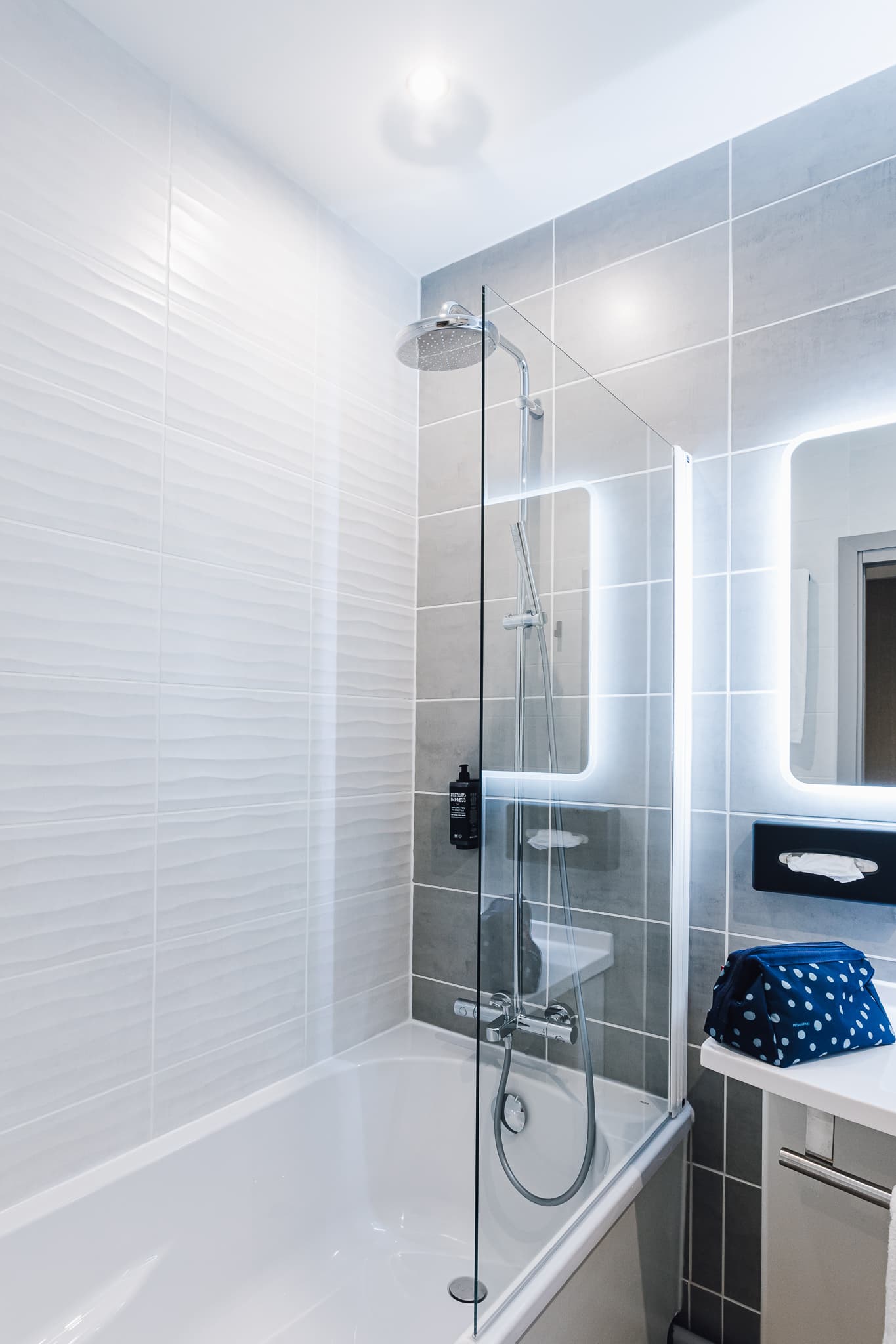 Salle de bain Famille et Suite