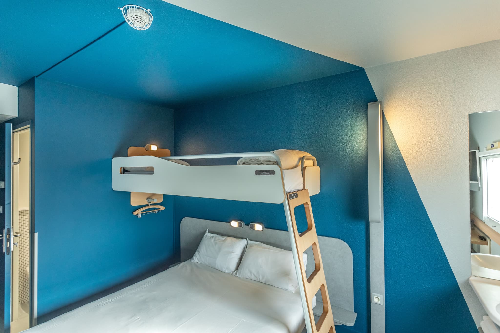 IbisBudget-Bourges-Chambre1-11