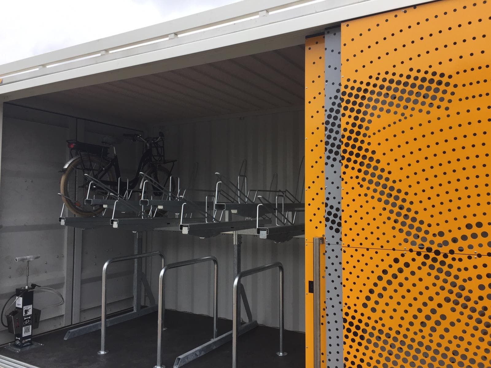 Conteneur à vélos 2