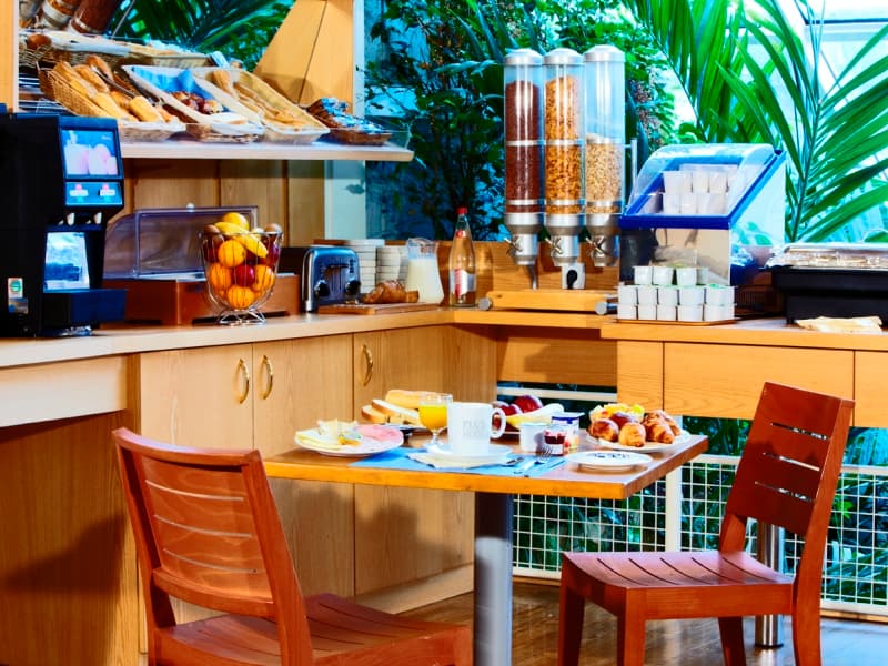 Hotel Kyriad Tours Centre