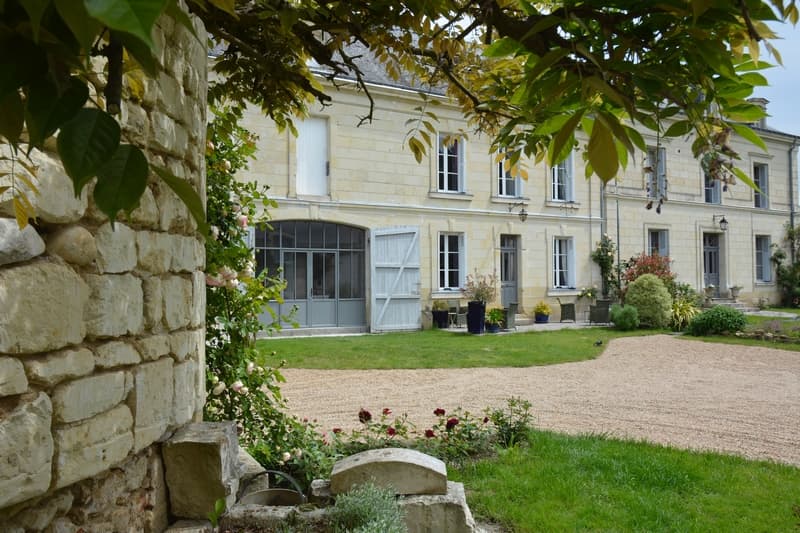 ACVL-BEAUMONT-EN-VERON-gite-Bonheur-de-Ronsard