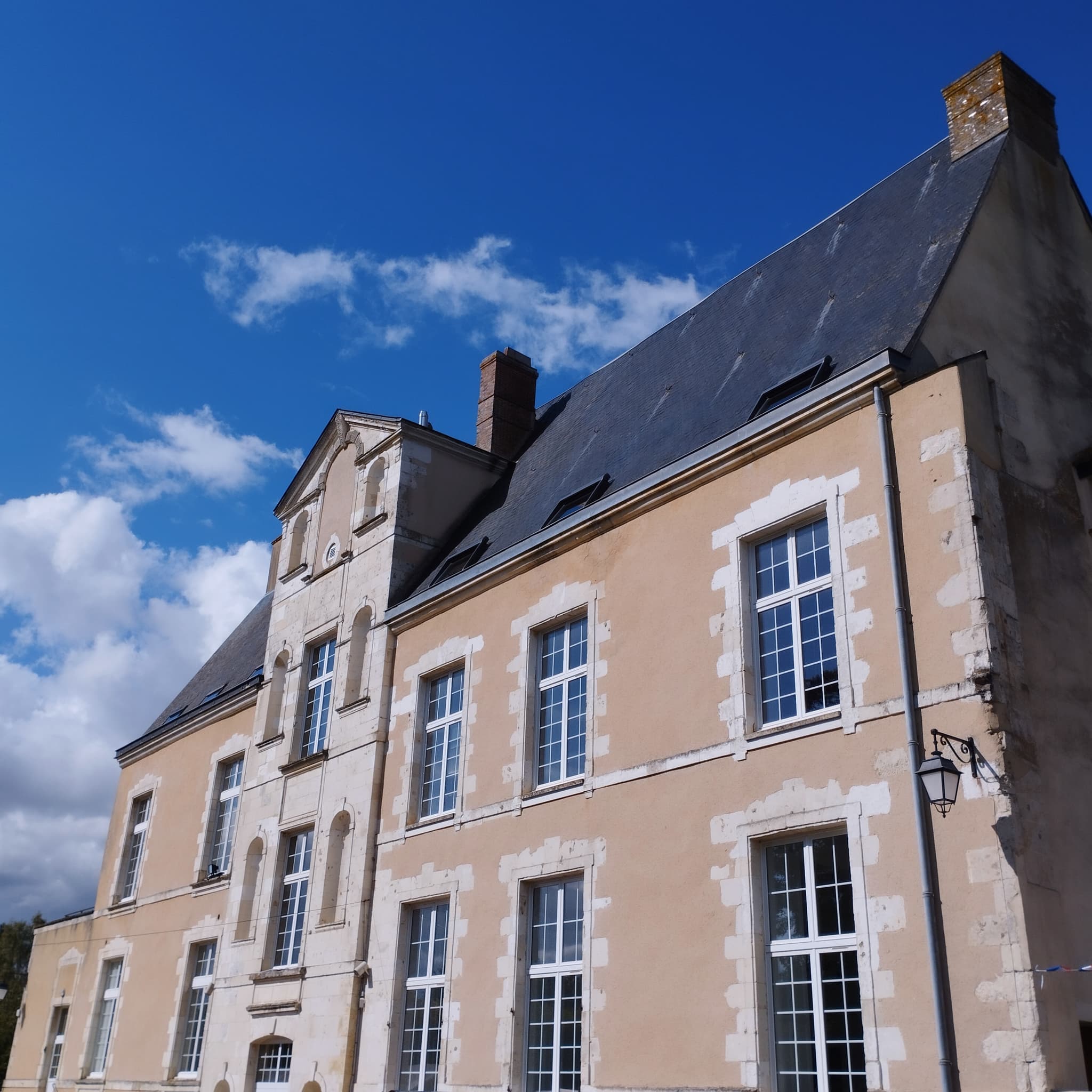 LeChateauLaLoupe