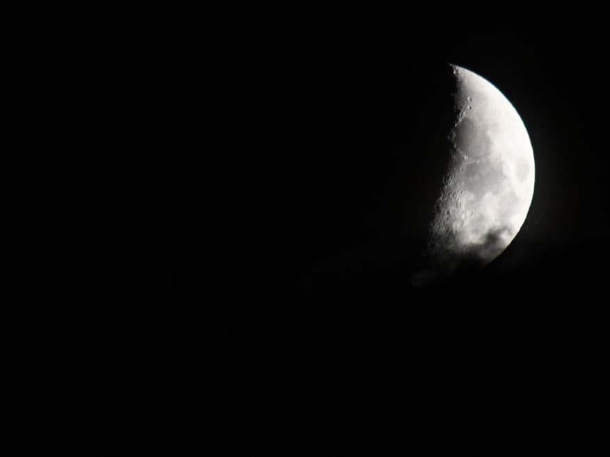 Lune 600 X 800