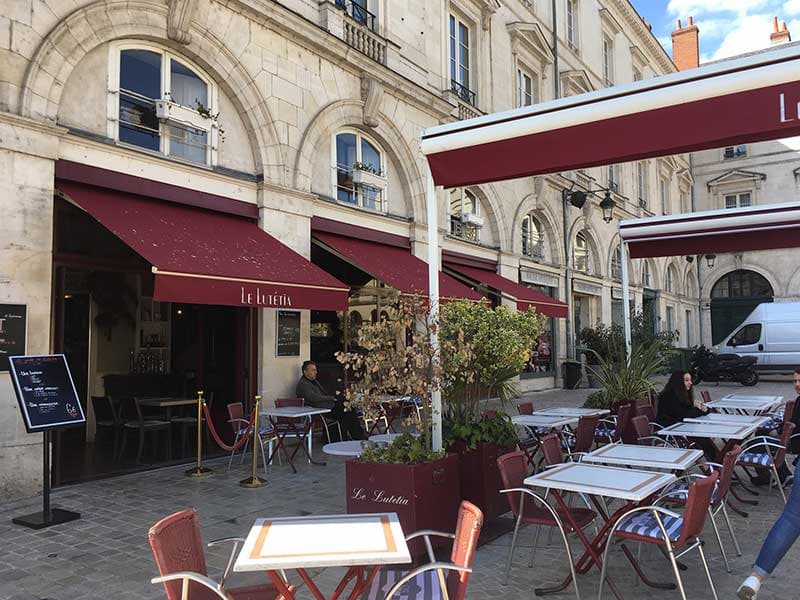 Lutetia-restaurant-Orleans-terrasse