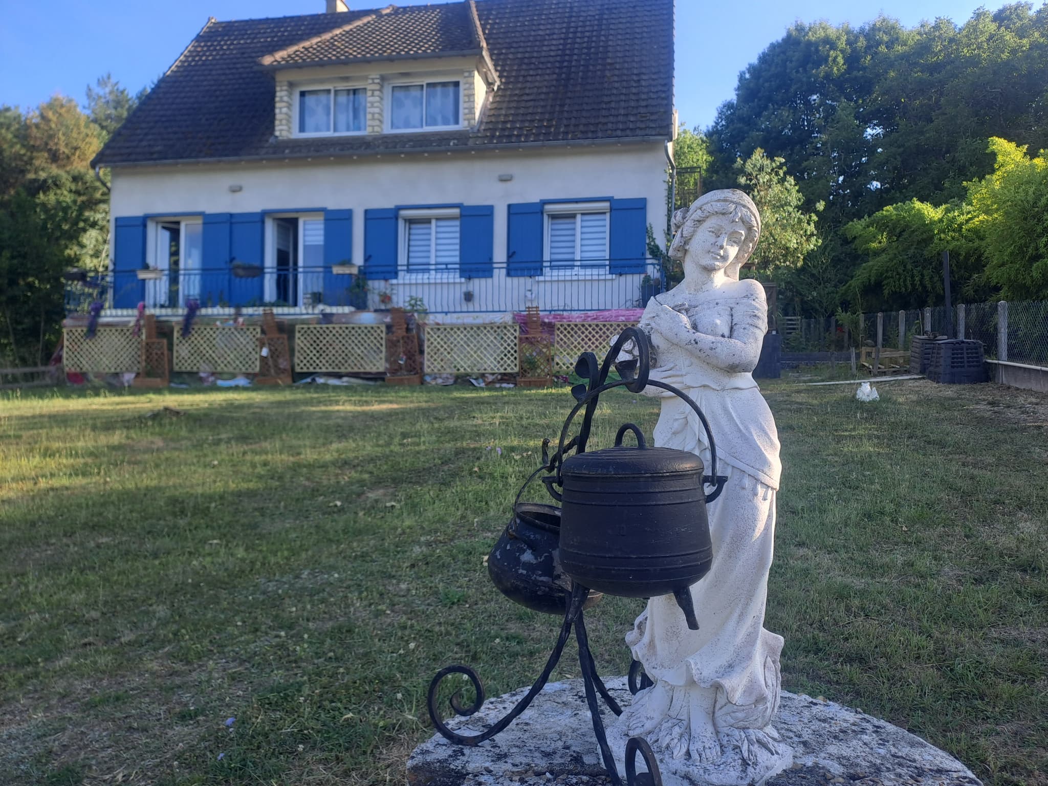 MAISON 2025
