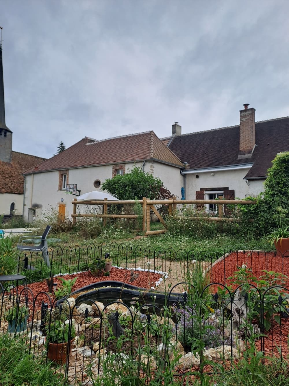 Maison côté jardin