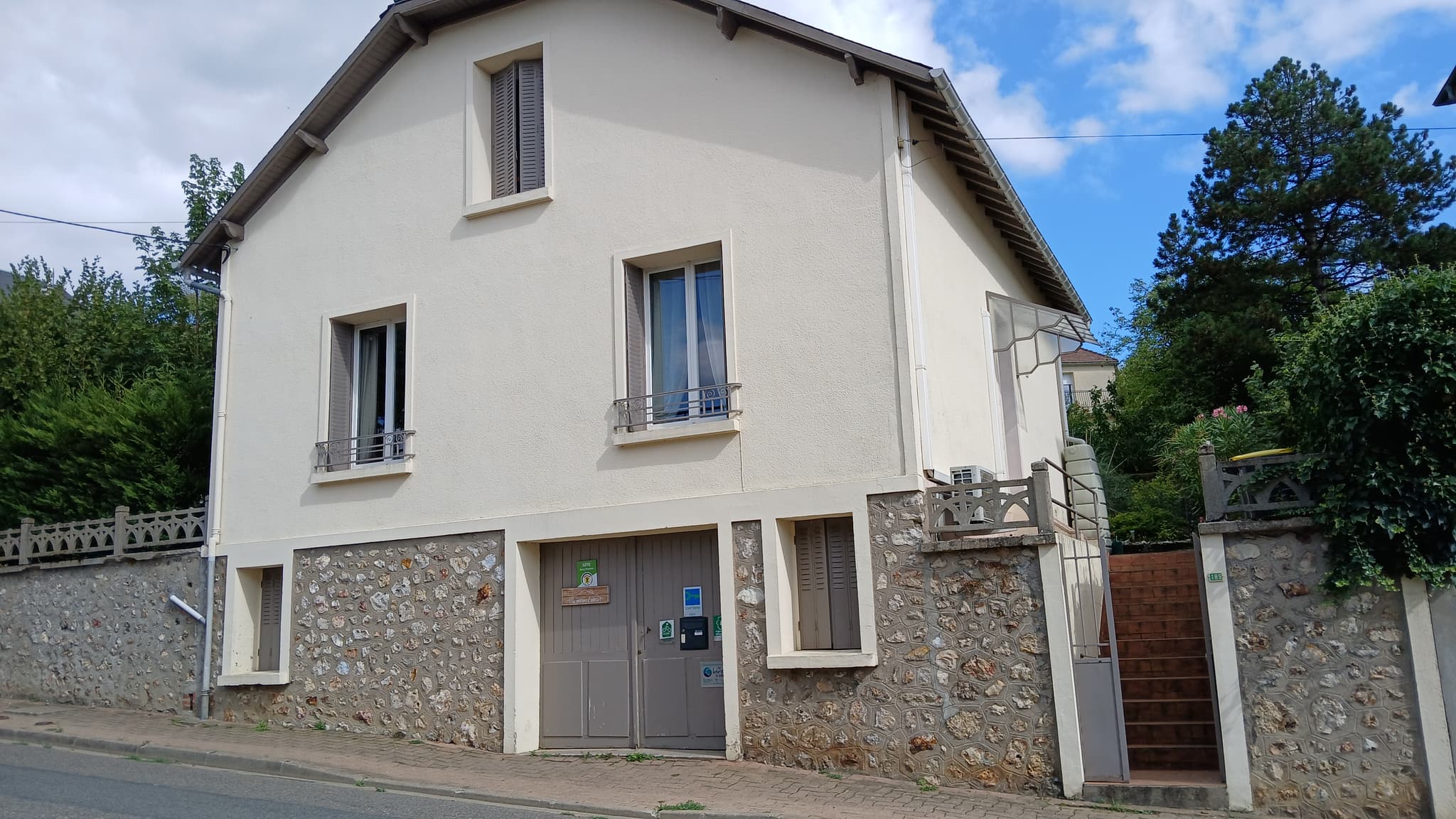 Maisondadelesancerre c$oté rue