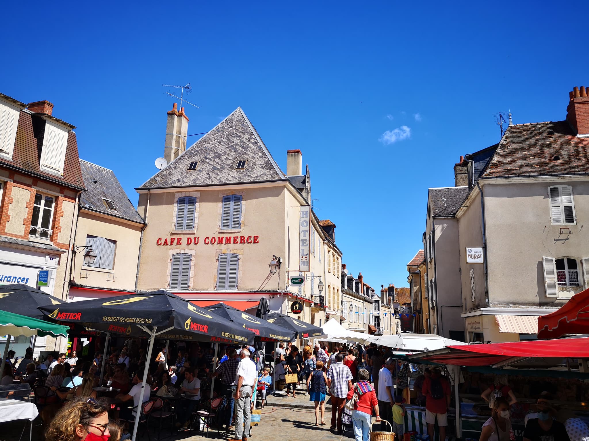 Marché de la Châtre samedi matin