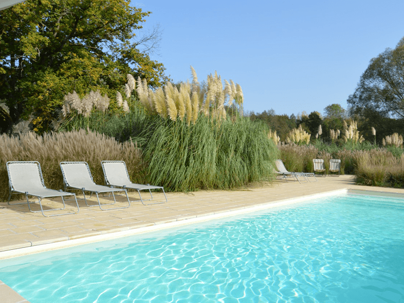 Moulin-de-Maulne_piscine_chauffee