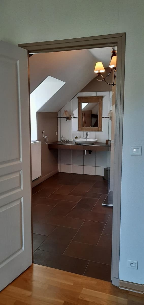 SAVIGNY EN VERON- Chambre d'hôtes - La magnanerie-Nymphe SDB 3