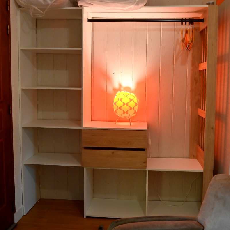 O7AZ8357A light