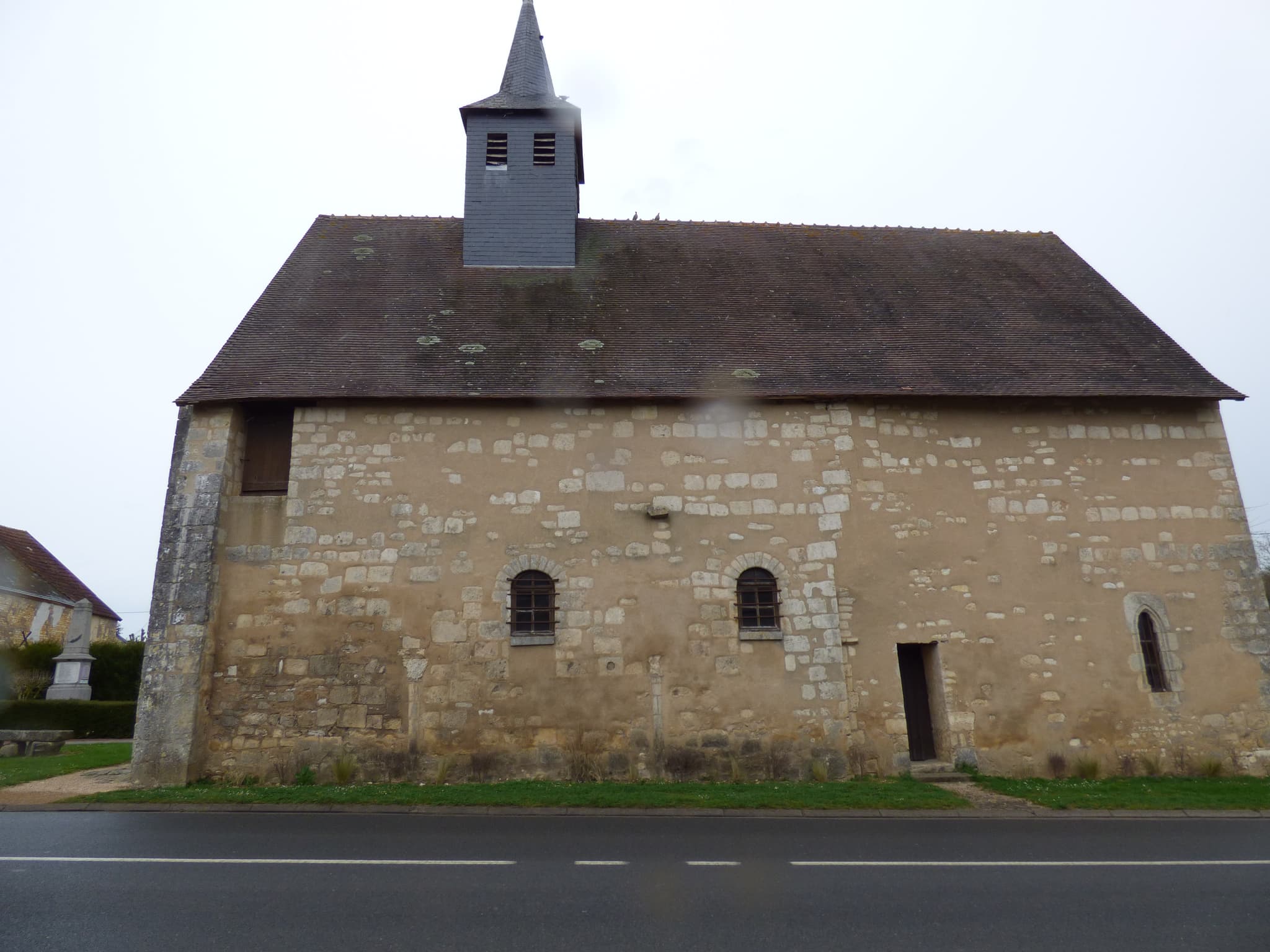 Eglise Saint Saturnin Vouillon