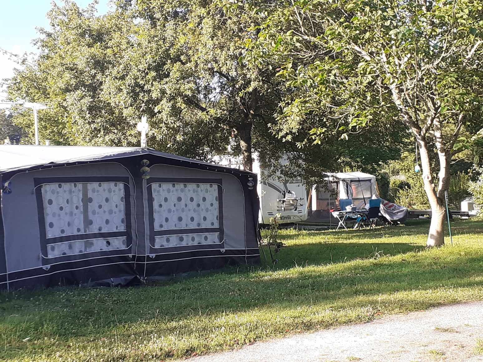Ouzouer sur trézée-camping municipal de la Trézée-Camping