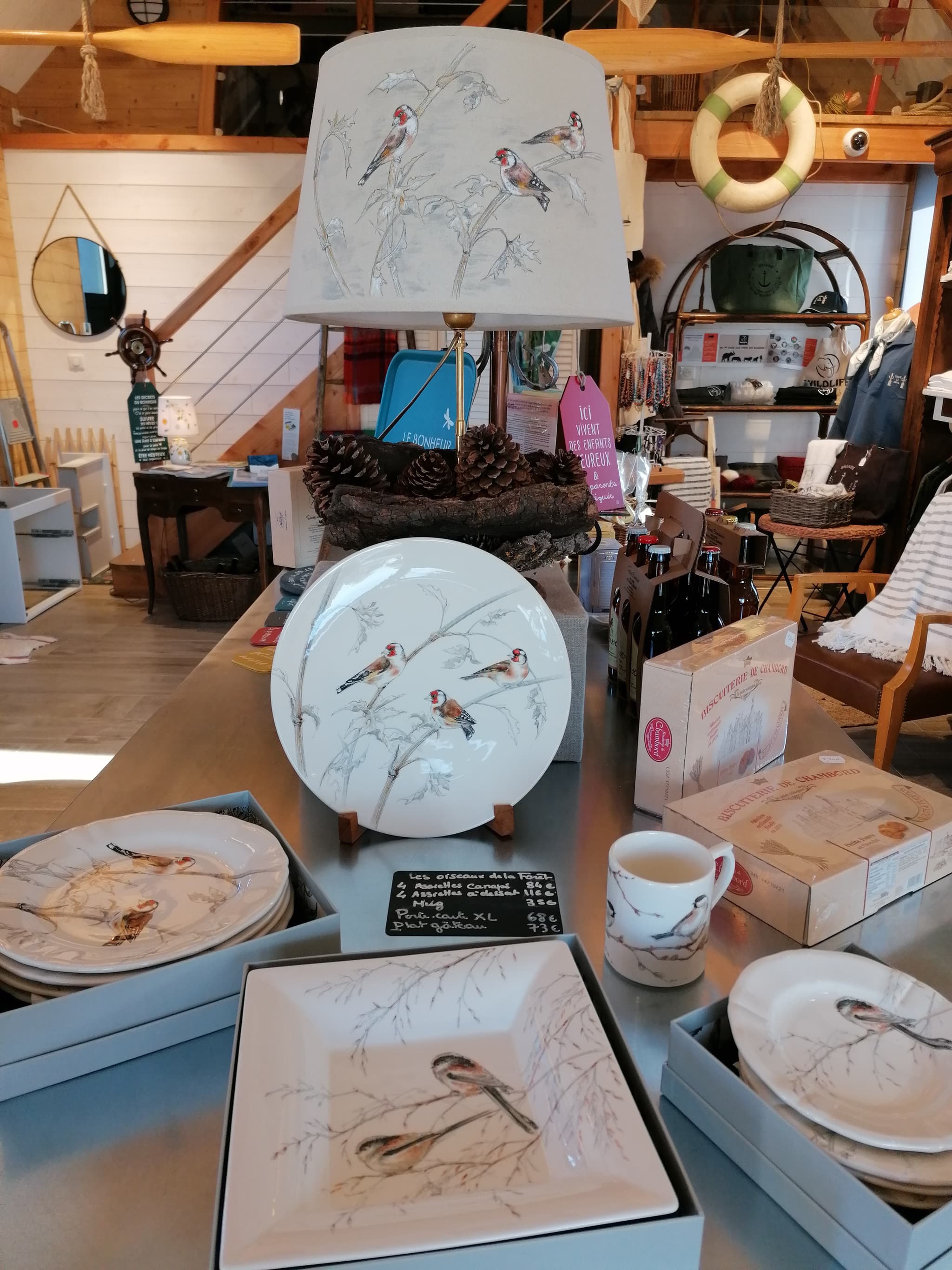Briare - Boutique du Pont-Canal - Faïencerie de Gien