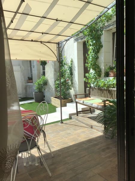 Rocher_du_Château_Vouvray_terrasse