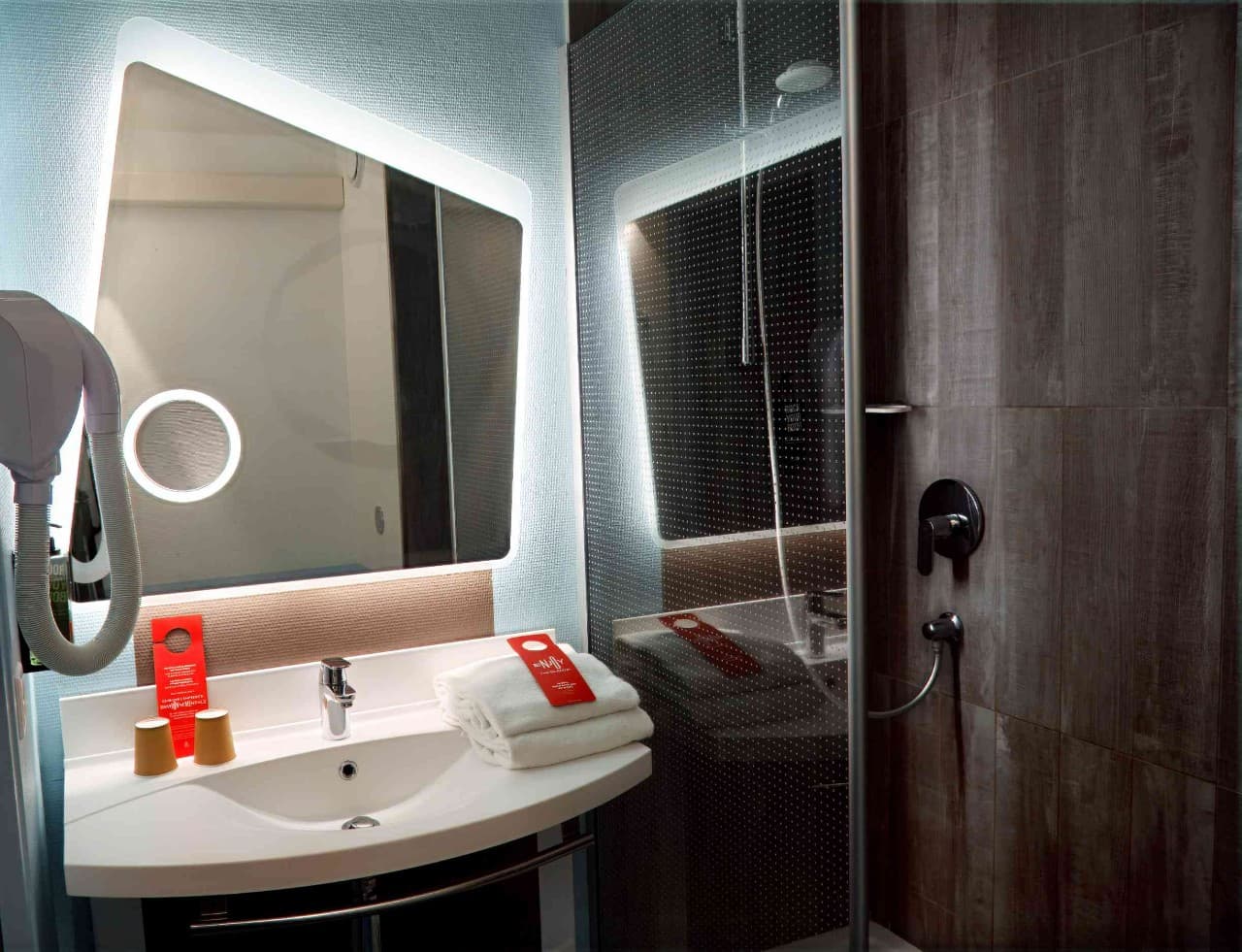 SALLE DE DOUCHE