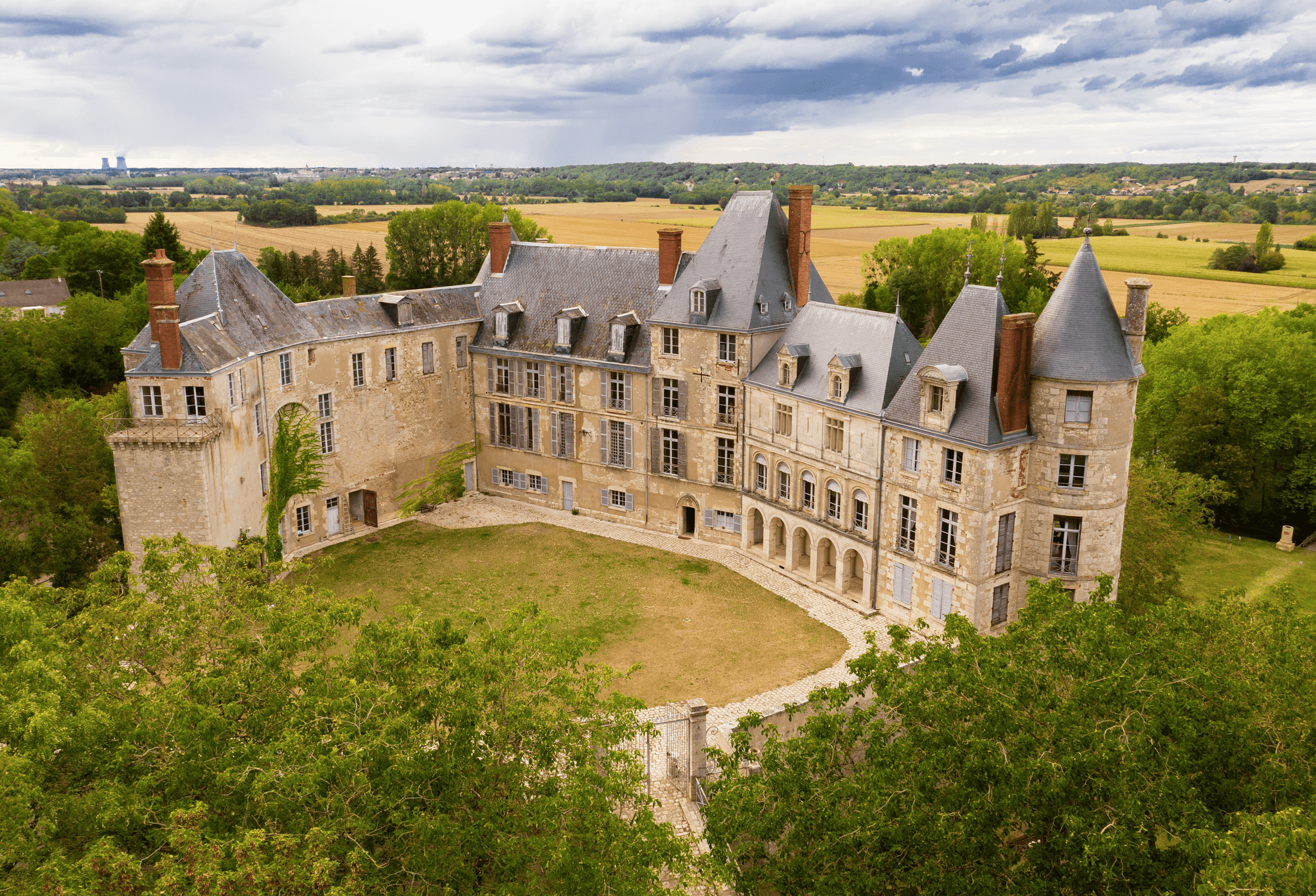 Cour du Château
