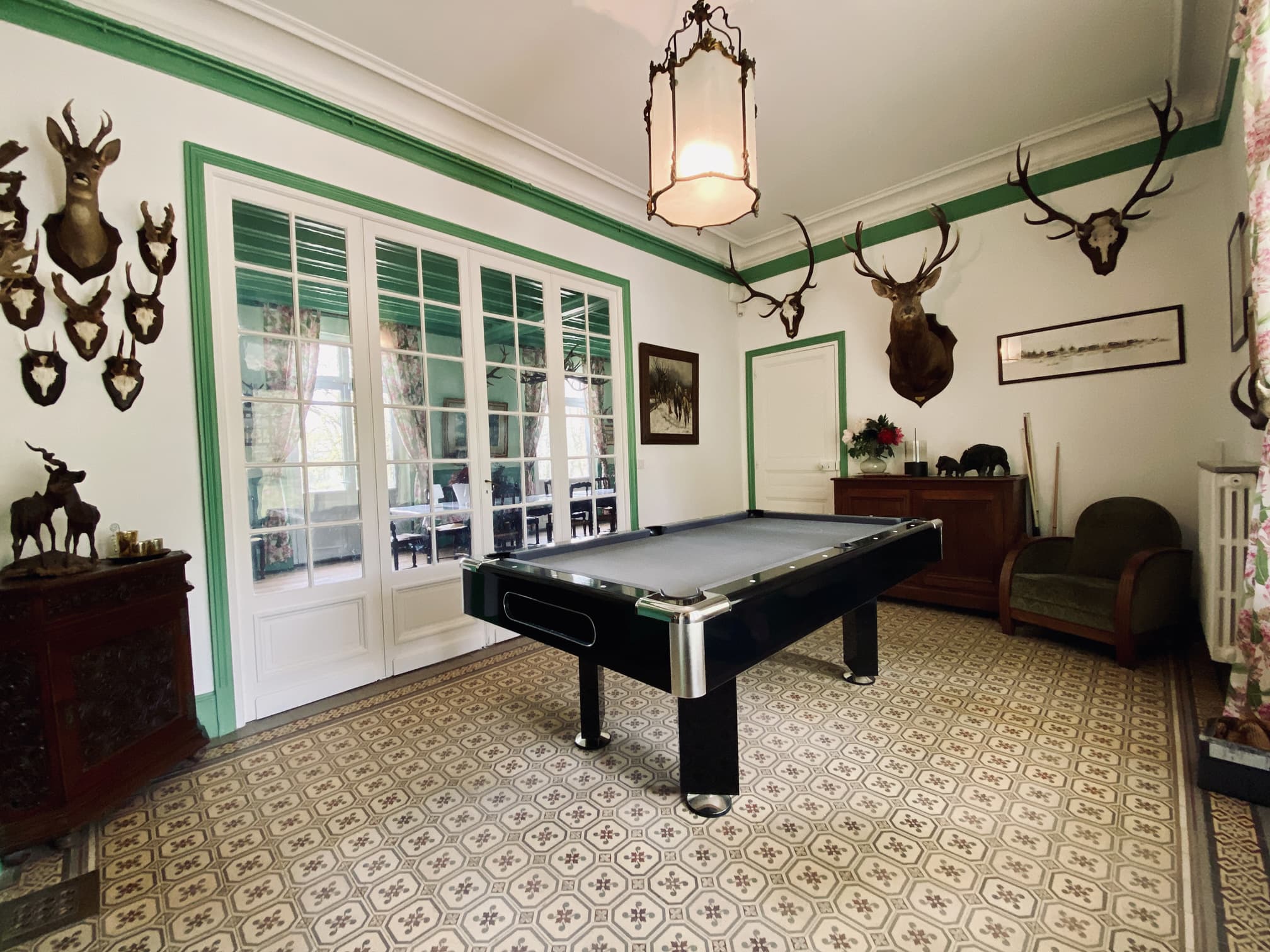 Salle-de-Billard