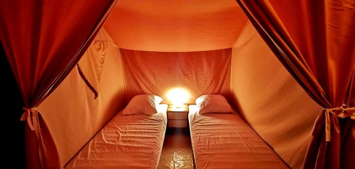 Briare - camping du Martinet -Tente safari lit simple