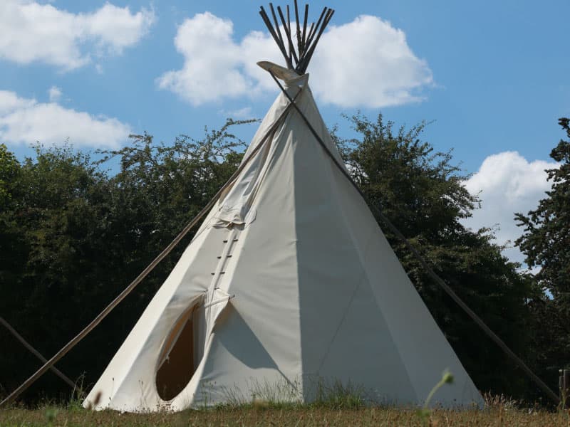 Campement de tipis