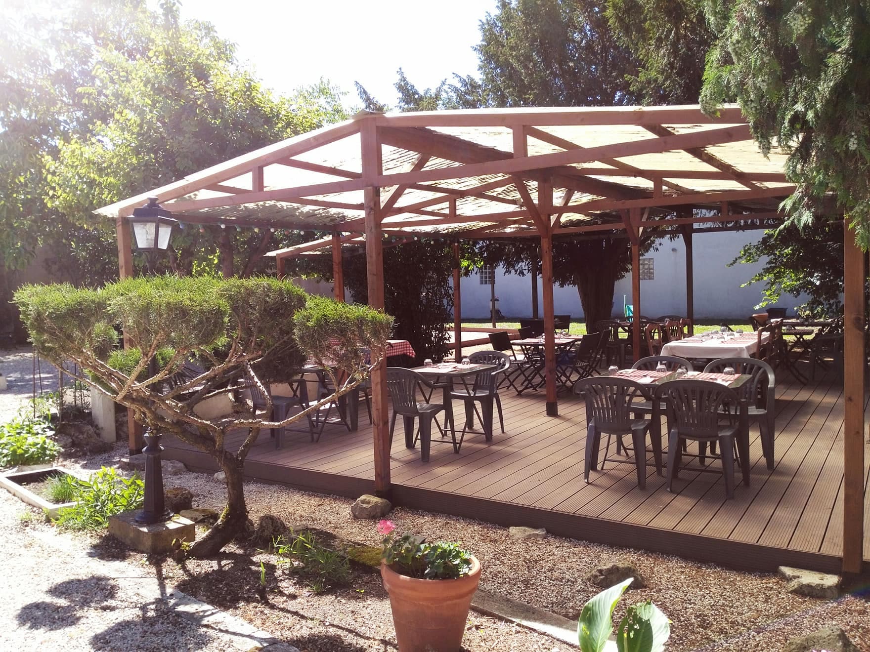 Terrasse ensoleillée