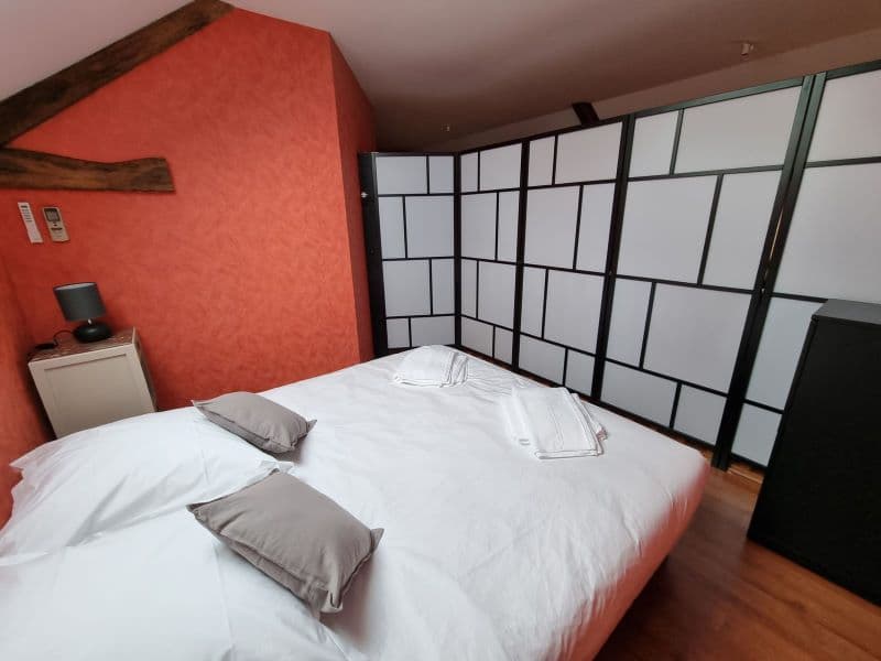 VILLA ch rouge panneaux japonais clim