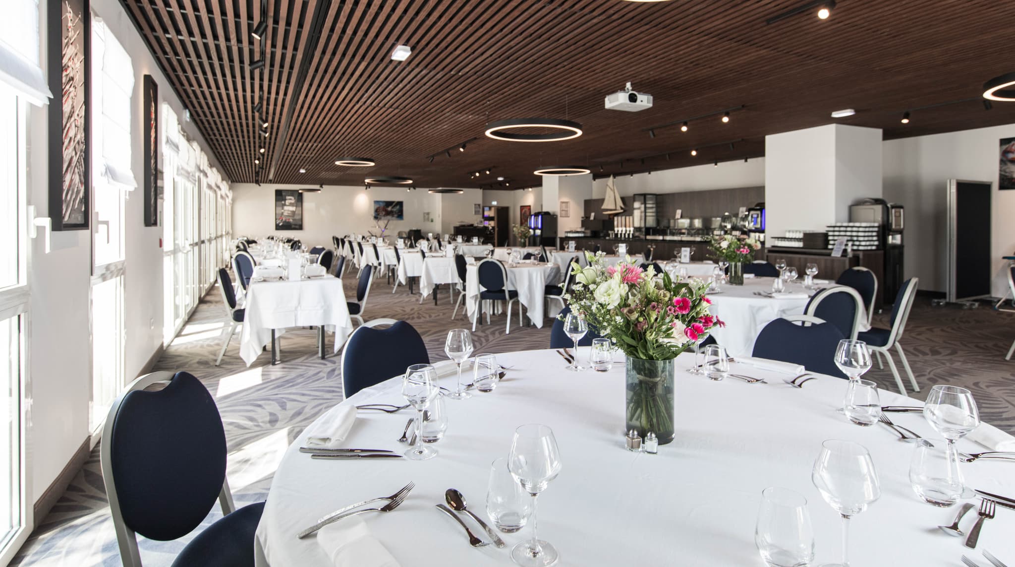 Westotel_LVAD_restaurant_1