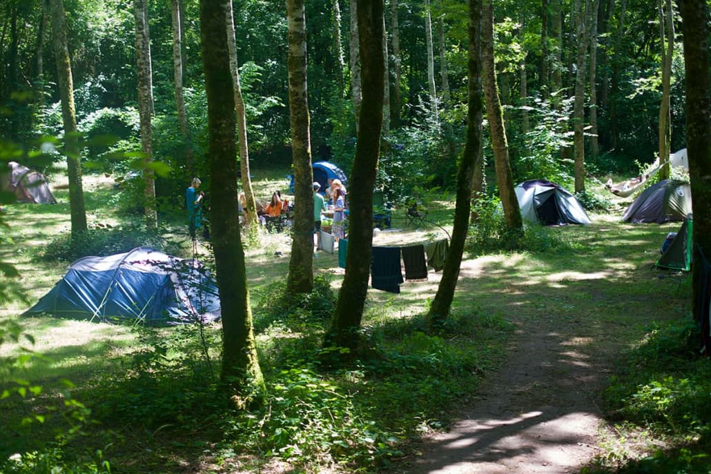 accommodatie-kampeerveld-clan-1030x687