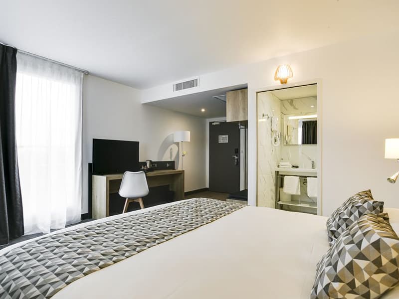 Brit Hotel Loches - Val de Loire