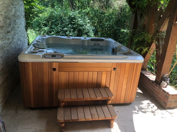 Jacuzzi