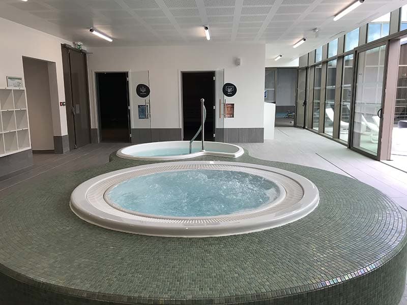 centre-aqualudique-lo-orleans-bains