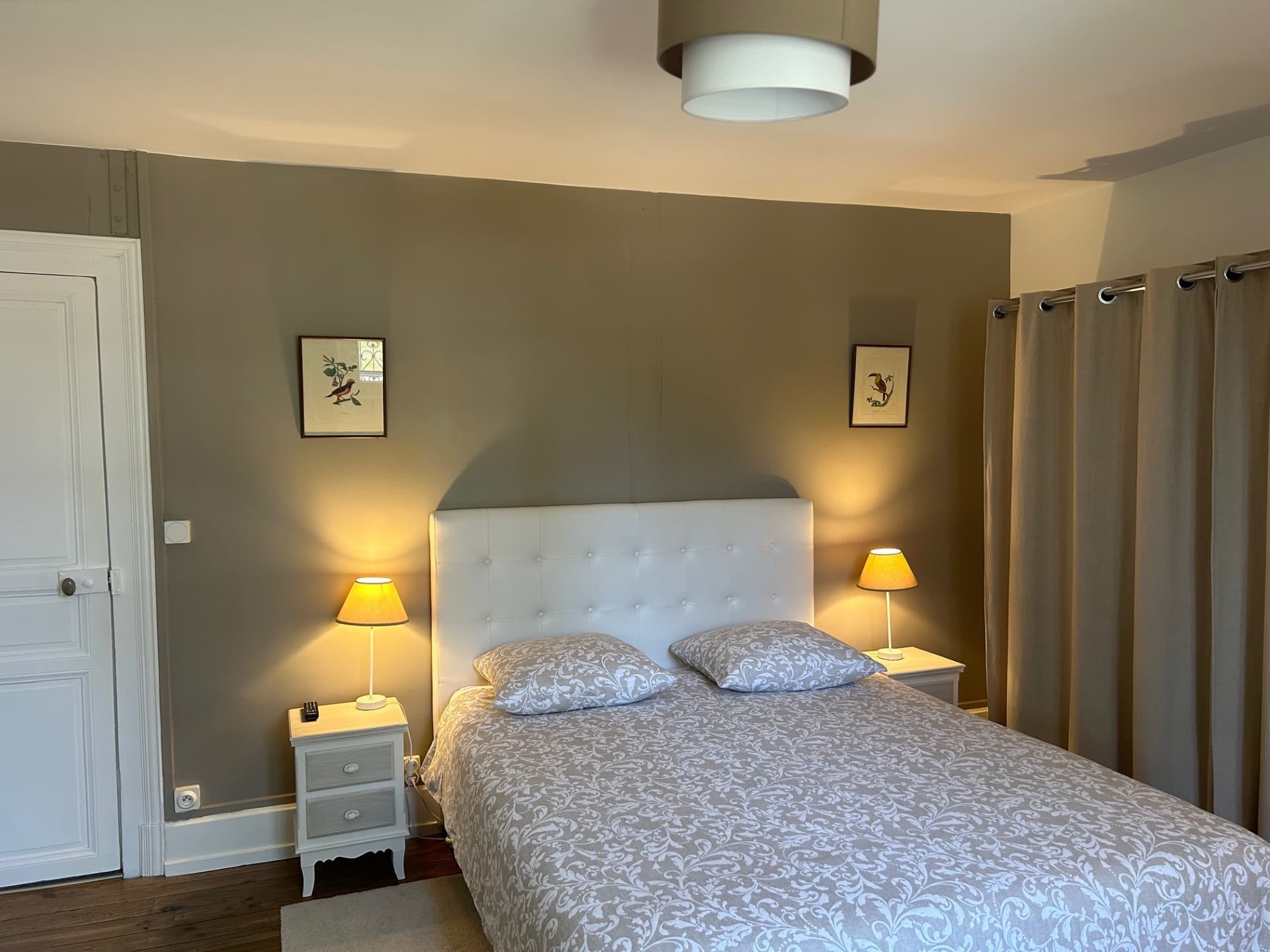 chambre beige