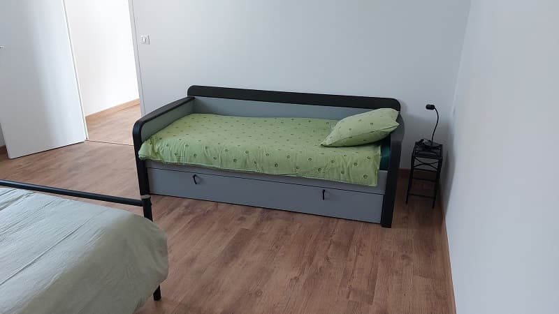 chambre2_lit_tiroir