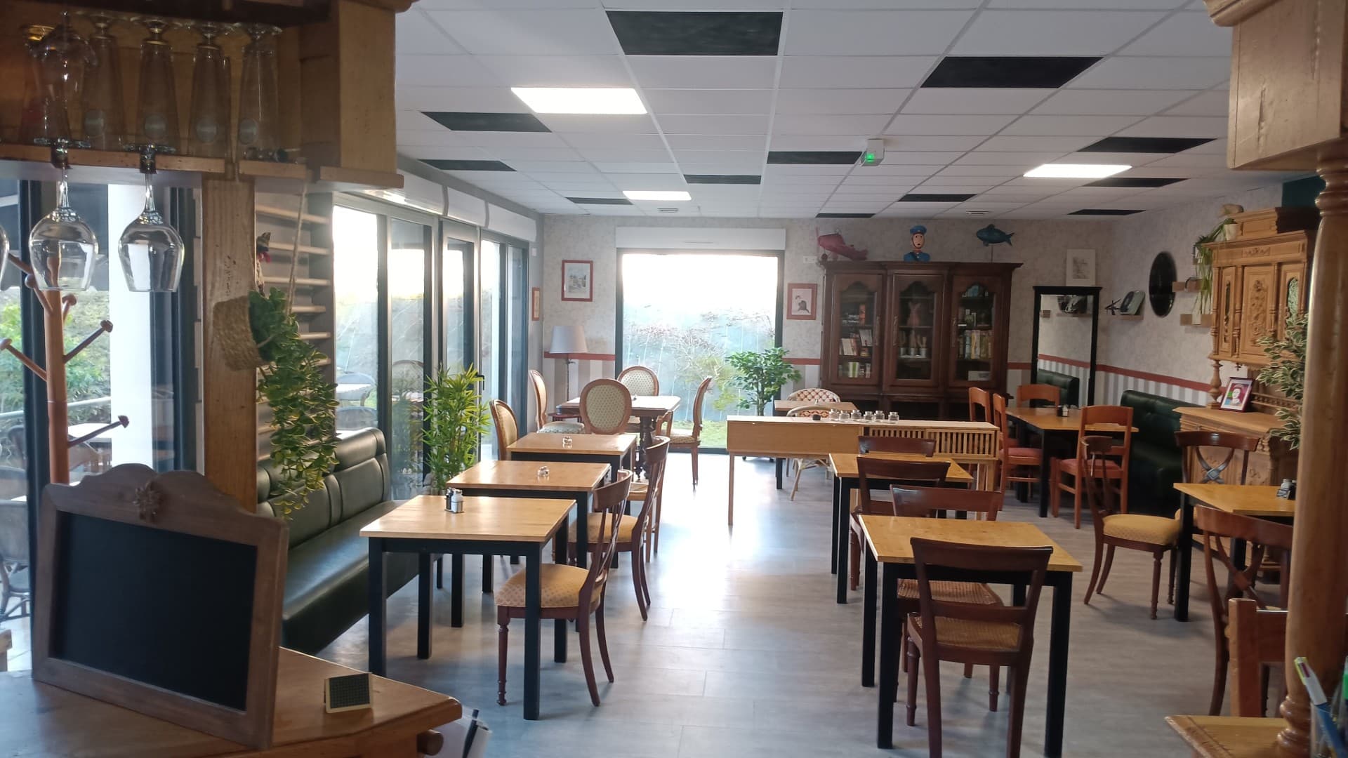 chez jeannette salle