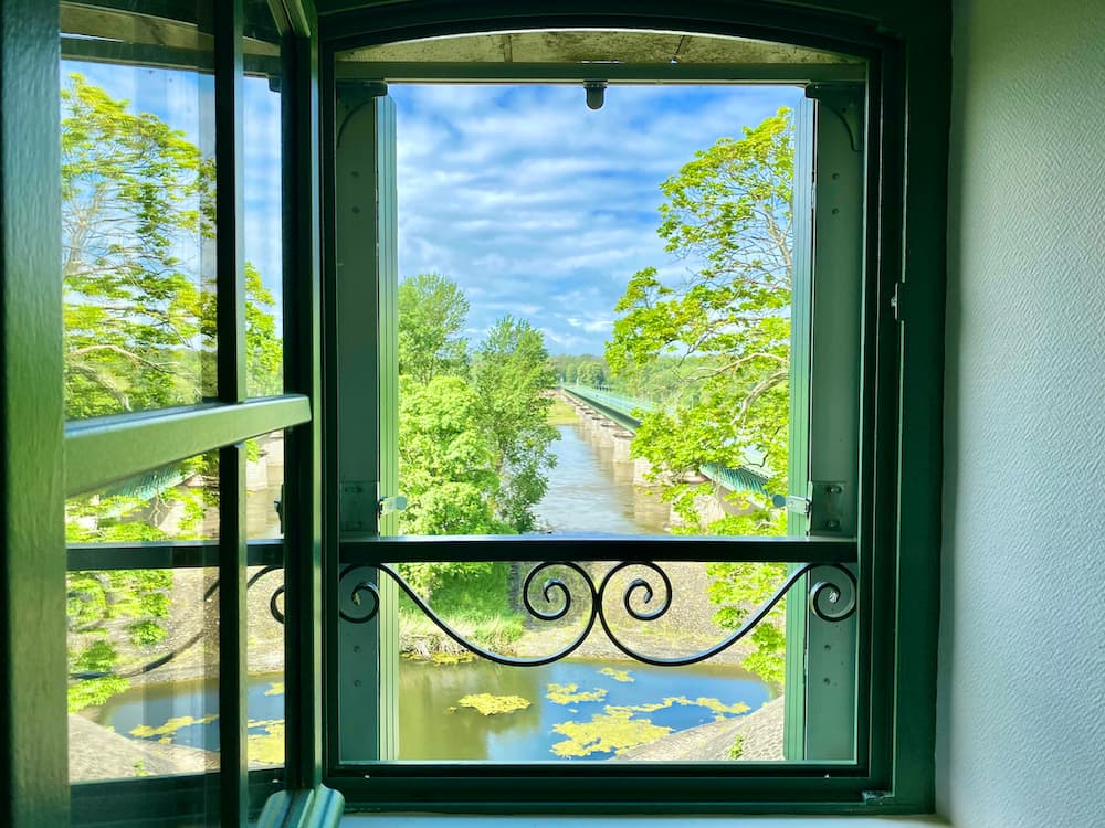 Briare - Gite du Pont Canal -depuis la chambre Célestin